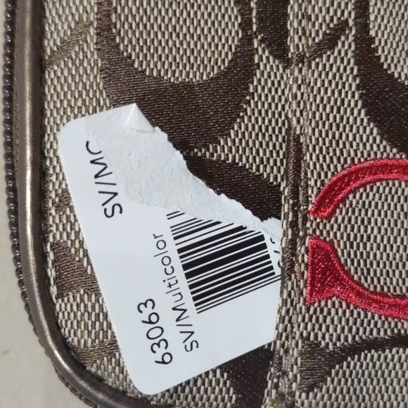 Coach padded Ipad, tablet carrying case, nwt - Picture 2 of 9